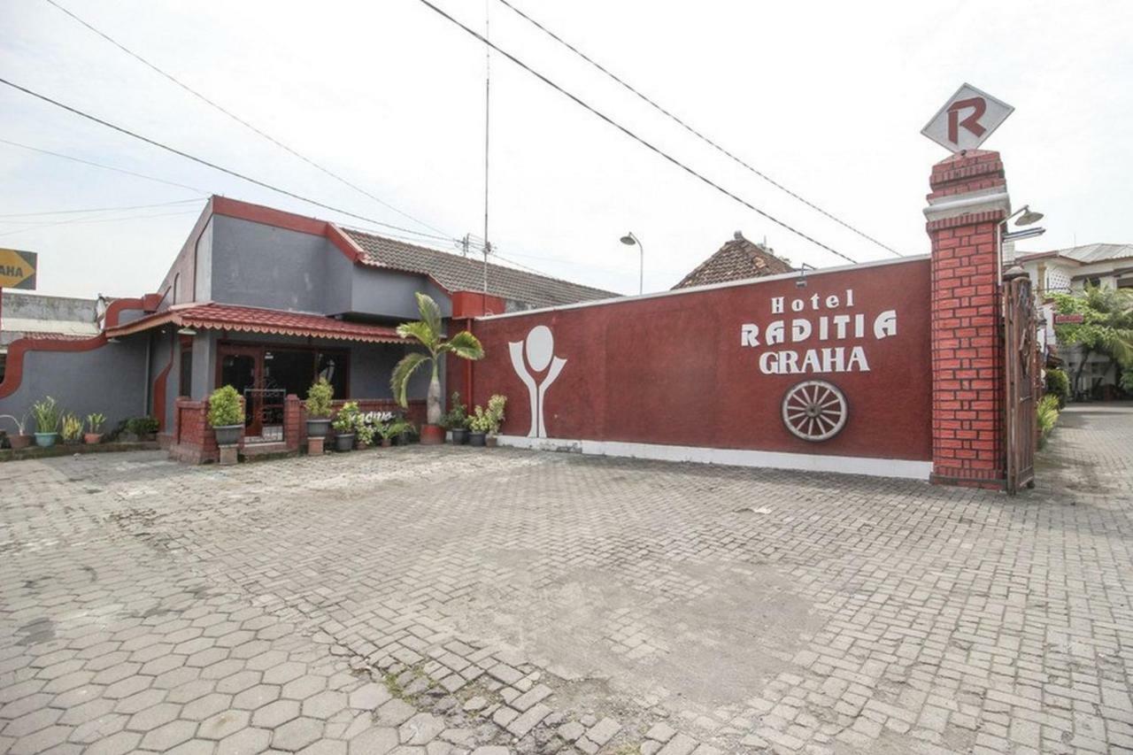 Reddoorz Syariah At Jalan Menteri Supeno Hotel Yogyakarta Ngoại thất bức ảnh