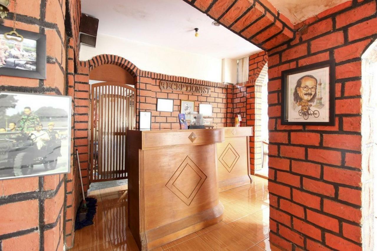 Reddoorz Syariah At Jalan Menteri Supeno Hotel Yogyakarta Ngoại thất bức ảnh